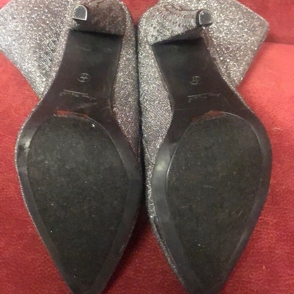 Point toe heels - Picture 8 of 8